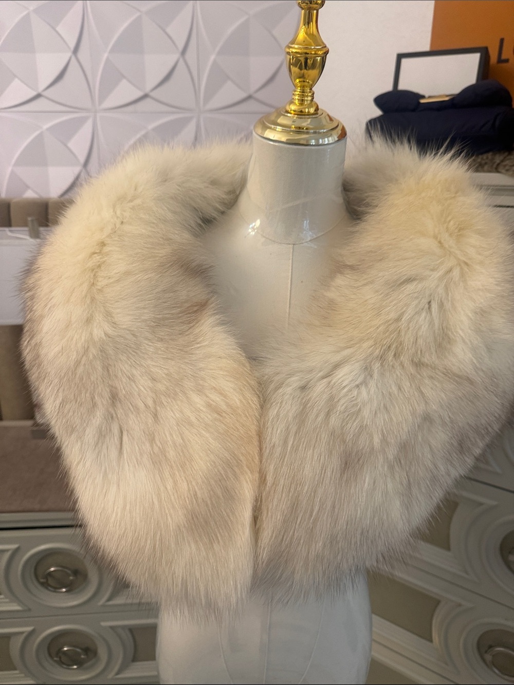 Saga fox fur shawl